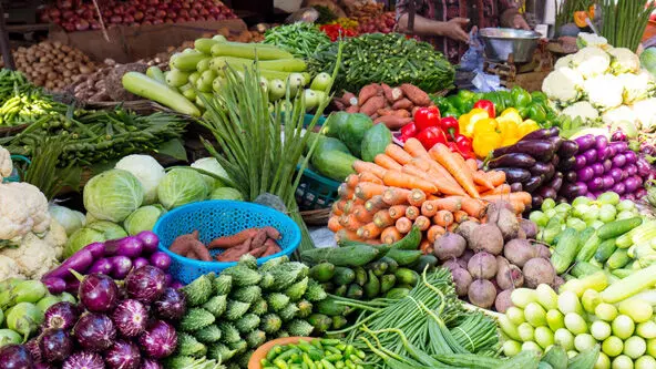1372177-vegetable-market-2